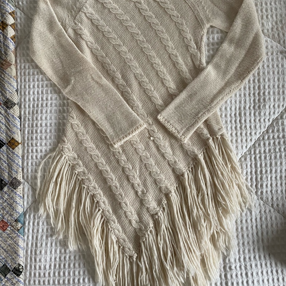 Calypso Creme Sweater with Fringe, like new!